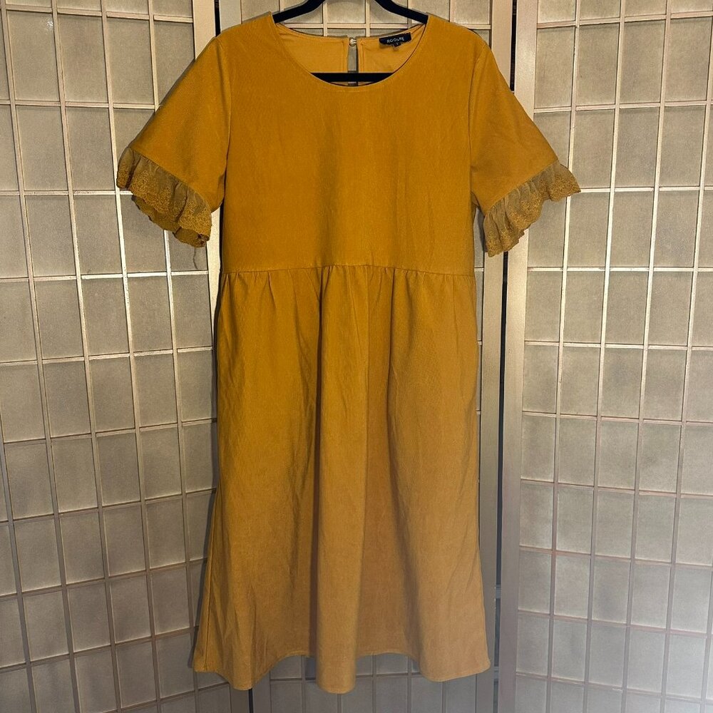 Roolee boho corduroy dress with pockets and lace detail on sleeves - large
